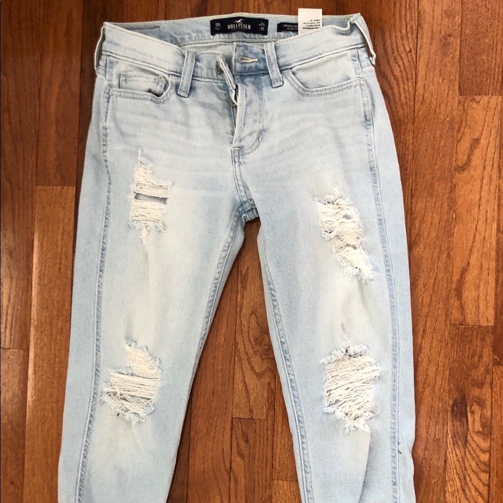 Hollister Low-Rise Boyfriend Jeans: Vintage